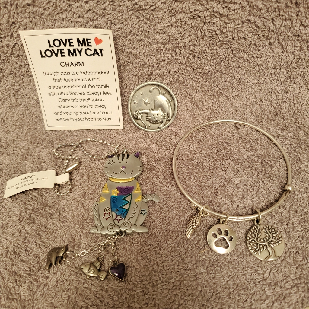 Cat Lovers Bundle 25$
